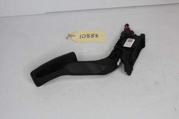 Audi RSQ3 Accelerator Throttle Pedal 5Q2723503D, 5Q2723503F