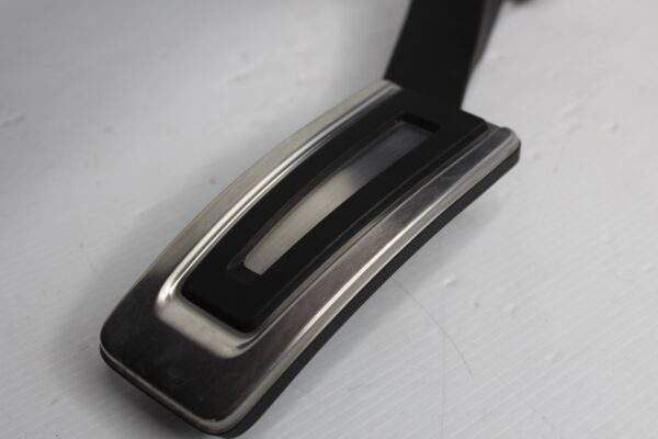 Audi RSQ3 Accelerator Throttle Pedal 5Q2723503D, 5Q2723503F