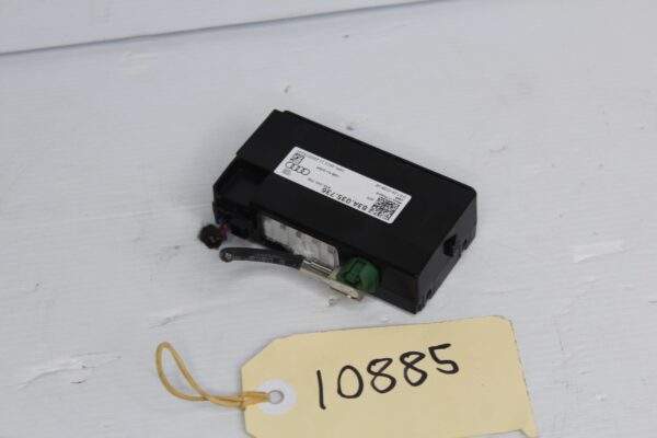 Audi F3 Q3 RSQ3 Dual USB Port Connection 83A 035 736