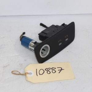 Audi F3 Q3 RSQ3 Rear USB Port Connection Hub Socket 83A 863 324 B - Image 2