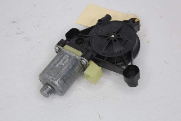 Volkswagen Audi Window Regulator Motor 5Q0959801C