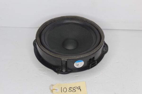 Audi F3 Q3 RSQ3 Bang & Olufsen Front Door Speaker 83A 035 415 B