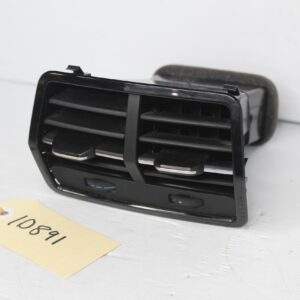 Audi F3 Q3 RSQ3 Rear Centre Air Vent 83A 819 203 A - Image 9