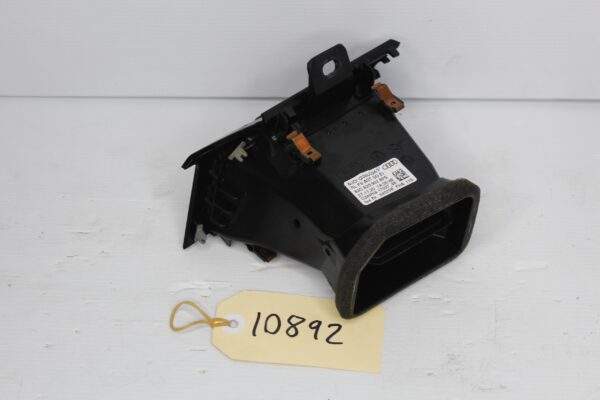 Audi F3 Q3 RSQ3 Right Drivers Dash Air Vent 83C 820 902