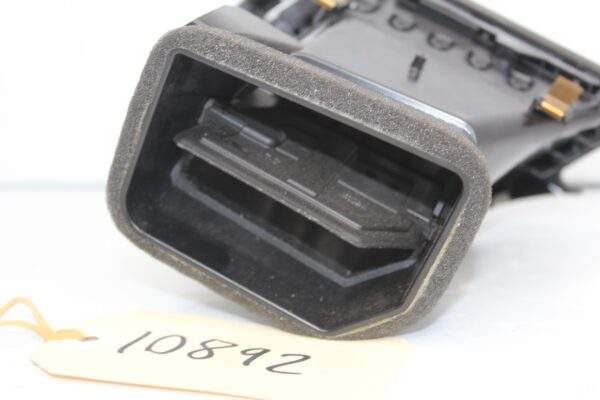 Audi F3 Q3 RSQ3 Right Drivers Dash Air Vent 83C 820 902