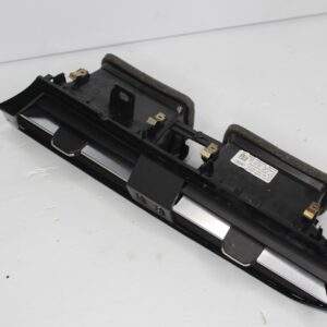 Audi F3 Q3 RSQ3 Centre Dashboard Air Vent 83C 820 903 - Image 8
