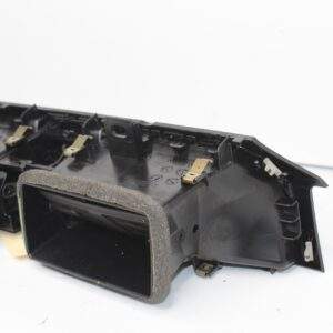 Audi F3 Q3 RSQ3 Centre Dashboard Air Vent 83C 820 903 - Image 4