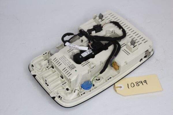 Audi F3 Q3 RSQ3 Overhead Console Interior Map Light 81A 947 135 H