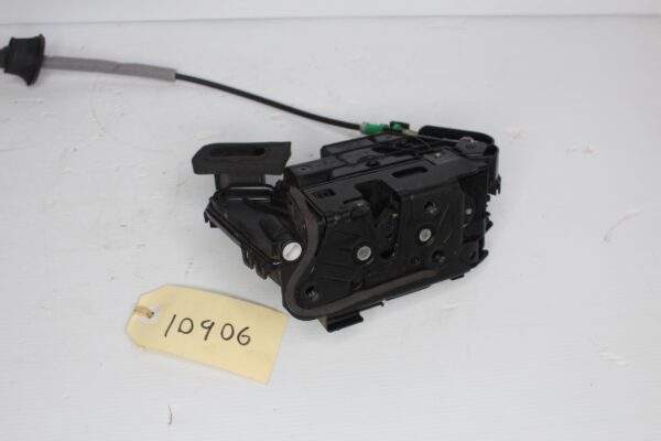 Audi F3 Q3 RSQ3 Front Left Door Lock Actuator Assembly 5TC 837 015 C