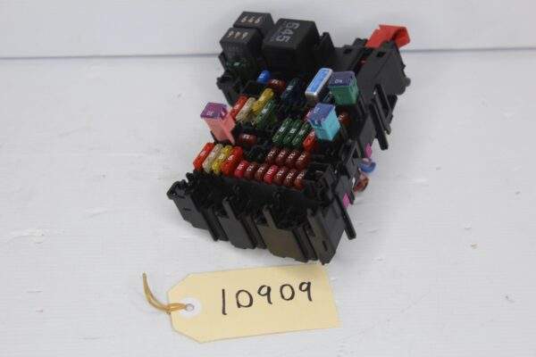 Audi F3 Q3 RSQ3 Interior Fuse Panel 5Q0 937 615 C