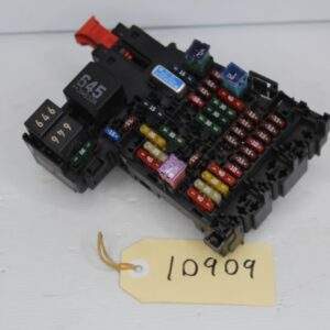 Audi F3 Q3 RSQ3 Interior Fuse Panel 5Q0 937 615 C - Image 7
