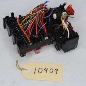 Audi F3 Q3 RSQ3 Interior Fuse Panel 5Q0 937 615 C - Image 4