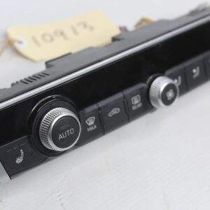 Audi Q3 RSQ3 AC Climate Control Unit Panel 83A 820 043 Q - Image 4