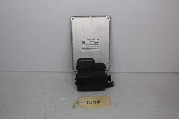 Audi A3 S3 RS3 TT TTRS Active Suspension Control Unit 8V0 907 376 C