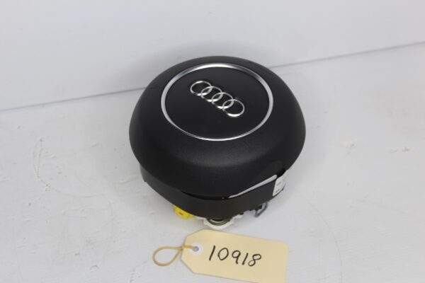 Audi 8V A3 S3 RS3 Steering Wheel Drivers Airbag 8V0 880 201 AL