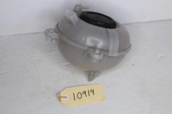 Audi RS3 RSQ3 Coolant Overflow Bottle Reservoir  8V0 121 407 A