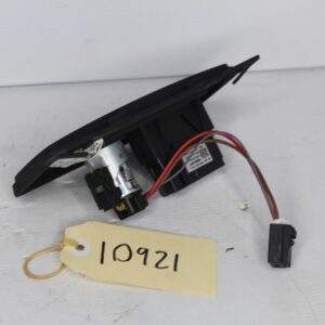 Audi FY Q5 SQ5 Rear USB Port Hub Dash End Trim 80A 863 324 A - Image 8