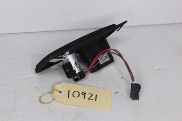 Audi FY Q5 SQ5 Rear USB Port Hub Dash End Trim 80A 863 324 A