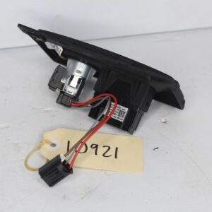 Audi FY Q5 SQ5 Rear USB Port Hub Dash End Trim 80A 863 324 A - Image 7