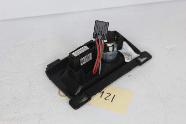Audi FY Q5 SQ5 Rear USB Port Hub Dash End Trim 80A 863 324 A