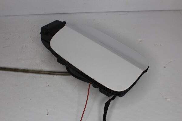 Audi 8V A3 S3 RS3 Fuel Filler Cap Assembly - WHITE 8V5809906