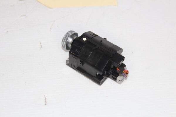 Audi Q3 RSQ3 Volume Control Knob Switch 83A919616A, 83C919600C