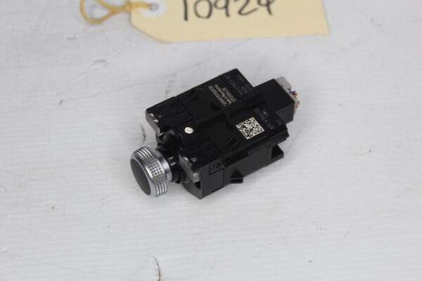 Audi Q3 RSQ3 Volume Control Knob Switch 83A919616A, 83C919600C