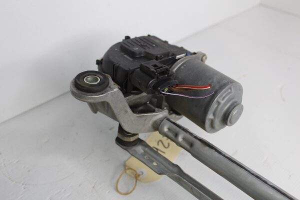 Audi F3 Q3 RSQ3 Windscreen Wiper Motor Linkage Assembly 83C 955 119