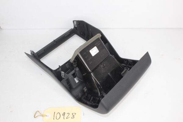 Audi FY Q3 Centre Console Rear Trim with Air Vents 80A 864 376 A
