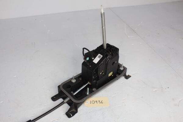 Audi F3 Q3 RSQ3 Gear Selector Lever Assembly 83C 713 023 A