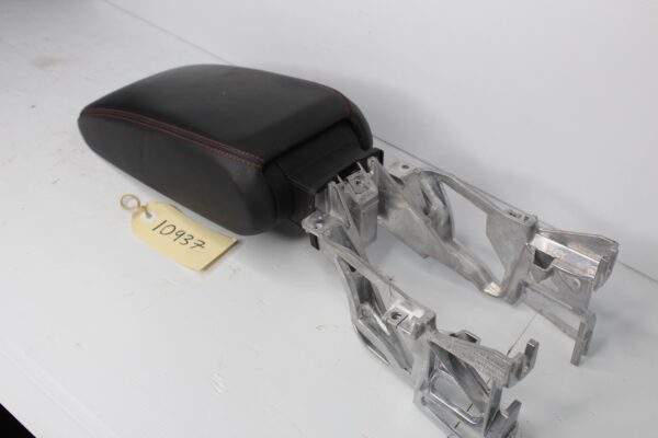 Audi F3 Q3 RSQ3 Centre Console Arm Rest 83A864283, 83A864207B