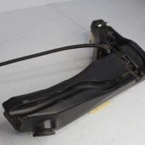Audi F3 Q3 RSQ3 Windscreen Washer Bottle Assembly 83A955449A, 83A955452A - Image 9