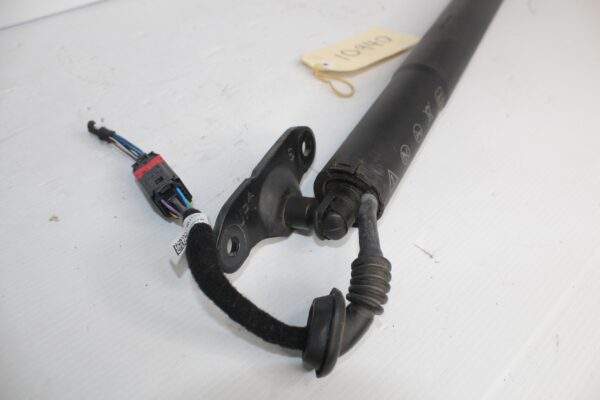 Audi F3 Q3 RSQ3 Sportsback Tailgate Boot Electric Lift Strut Motor 83F827851F