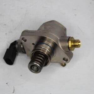Audi 8V S3 / Volkswagen Golf Mk7 R High Pressure Fuel Pump 06L 127 025 N - Image 3