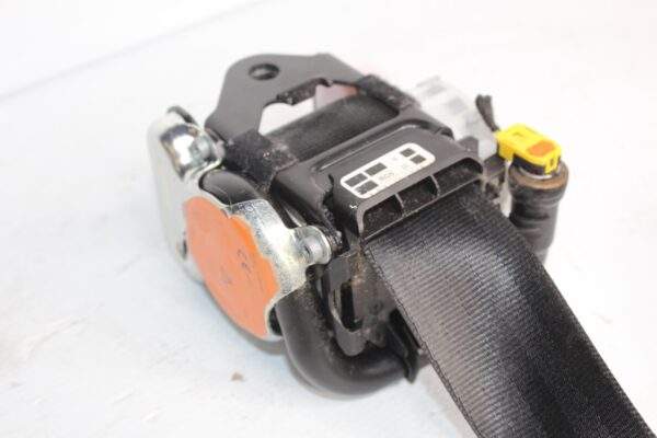 Audi 8V A3 S3 RS3 Front Right Drivers Seat Belt Pre-Tensioner 8V5 857 706 E