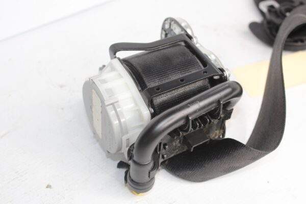 Audi 8V A3 S3 RS3 Front Right Drivers Seat Belt Pre-Tensioner 8V5 857 706 E