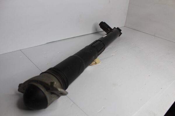 Audi F3 Q3 RSQ3 Electric Rear Shock Absorber Strut 83A513045, 83A512009