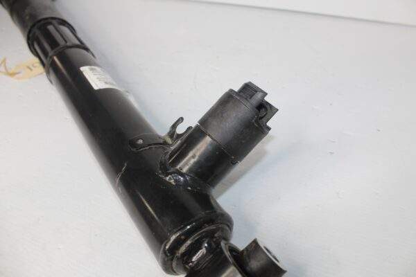 Audi F3 Q3 RSQ3 Electric Rear Shock Absorber Strut 83A513045, 83A512009