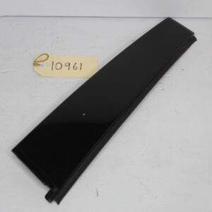 Audi 8V A3 S3 RS3 Sedan Rear Right Door B Pillar Trim Mould 8V5 839 902 - Image 14