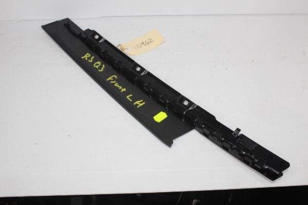 Audi F3 Q3 RSQ3 Front Left Door B Pillar Trim Plastic Mould 83A 837 901