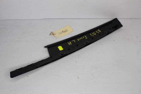 Audi F3 Q3 RSQ3 Front Left Door B Pillar Trim Plastic Mould 83A 837 901