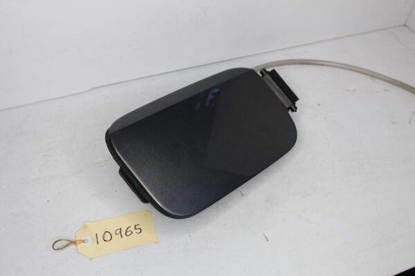 Audi F3 Q3 RSQ3 Sportback Fuel Filler Cap Assembly 83F 809 906