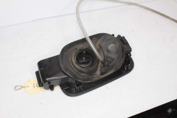 Audi F3 Q3 RSQ3 Sportback Fuel Filler Cap Assembly 83F 809 906
