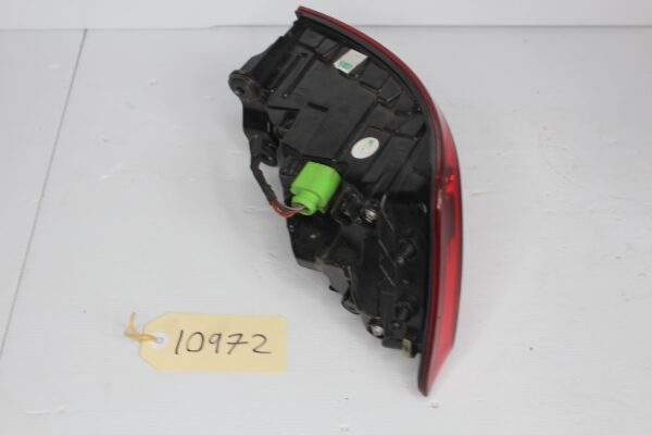 Audi 8V A3 S3 Right Drivers Side Outer Tail Light Lamp 8V5 945 092