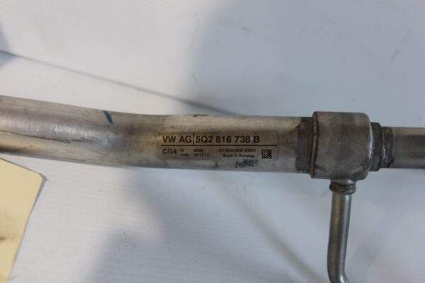 Audi 8V A3 S3 / Volkswagen Mk7 Golf AC Refrigerant Line Hose 5Q2 816 738 B
