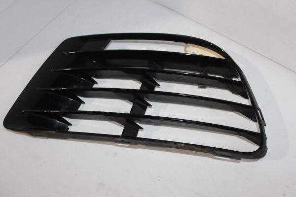 Volkswagen Golf Mk6 R Front Left Lower Bumper Grille 5K0 853 665 E
