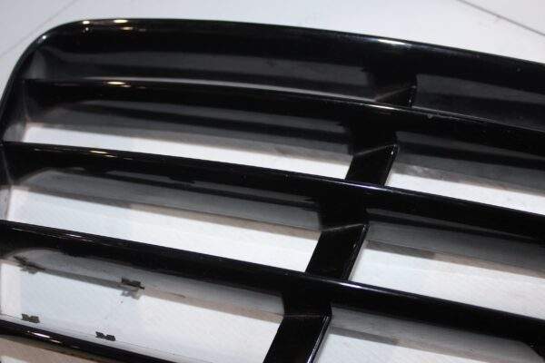 Volkswagen Golf Mk6 R Front Left Lower Bumper Grille 5K0 853 665 E