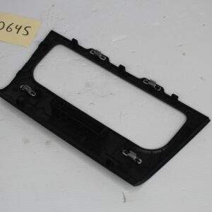 Volkswagen Mk6 Golf GTI R AC Heater Control Panel Trim Surround 5K0 858 069 P - Image 3