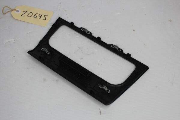 Volkswagen Mk6 Golf GTI R AC Heater Control Panel Trim Surround 5K0 858 069 P