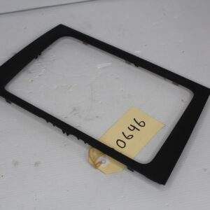 Volkswagen Mk6 Golf GTI R Headunit Radio Surround Bezel Trim 5K0 858 061 - Image 10